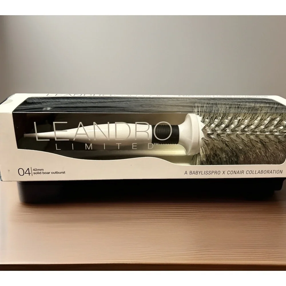 Leandro‎ Limited Babylisspro X Conair 42 Mm Solid Boar Outburst Round Brush New